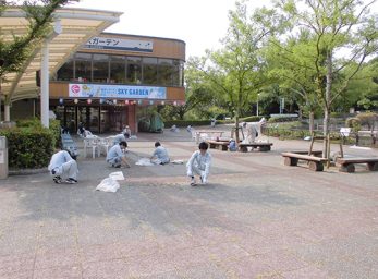 とべ動物園敷地内清掃奉仕活動に参加しました！