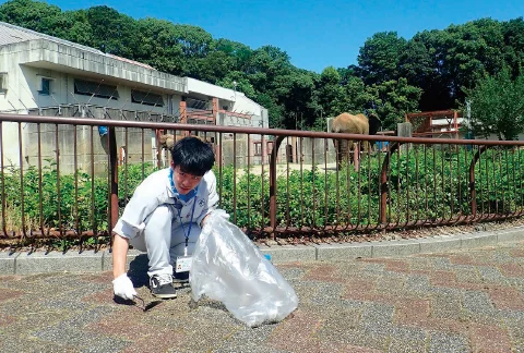 清掃活動の様子4