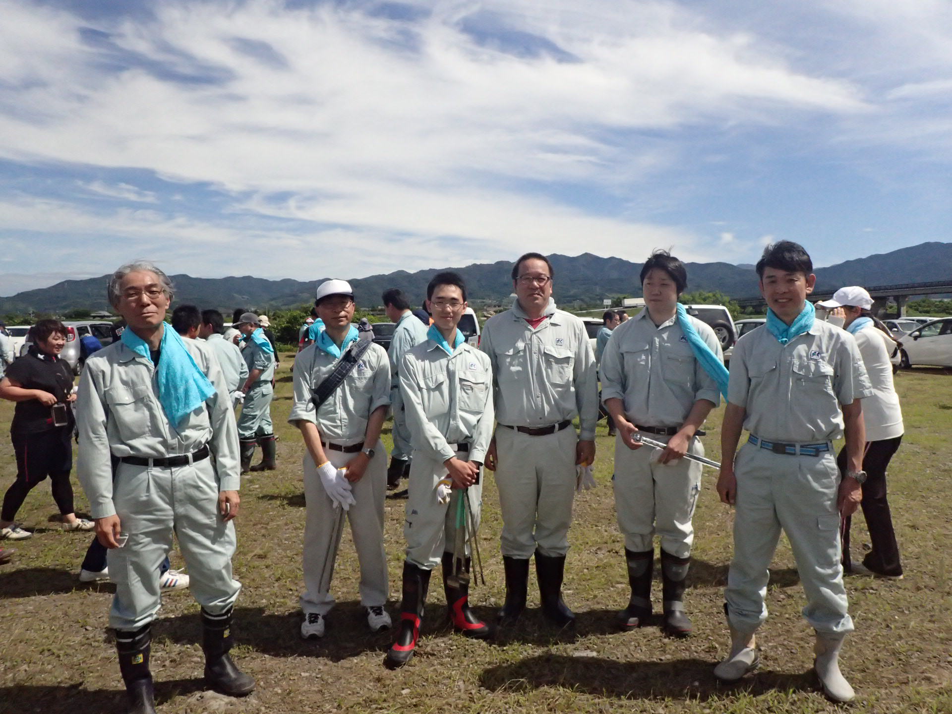 重信川クリーン大作戦に参加しました。のサムネイル
