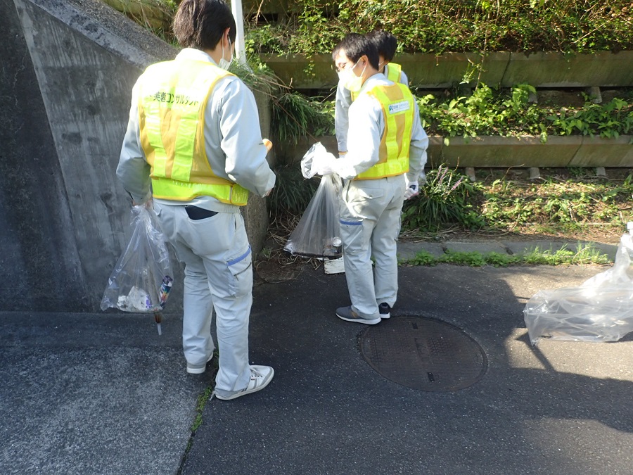 令和２年度道路清掃ボランティアに参加しましたのサムネイル