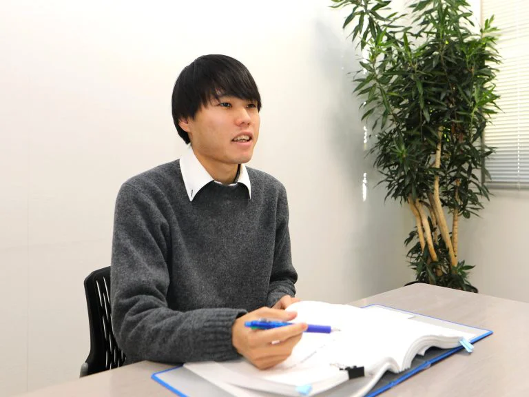 調査部　第１グループ（令和７年度入社）